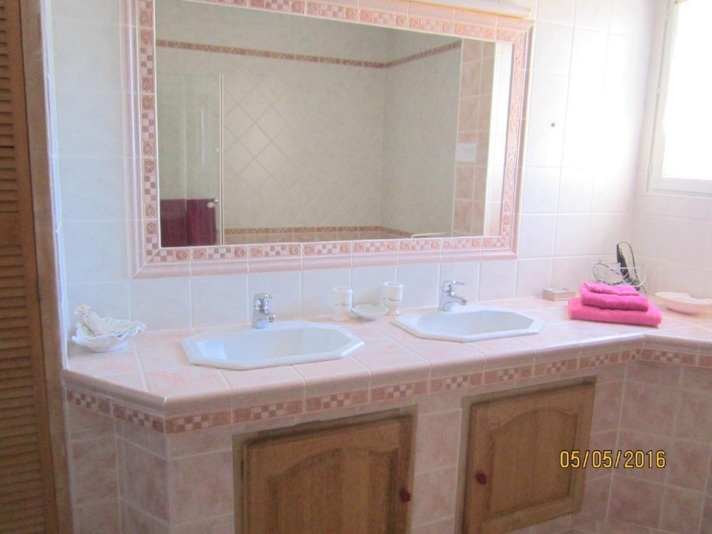 Villa ClaireLou Pertuis Extérieur photo